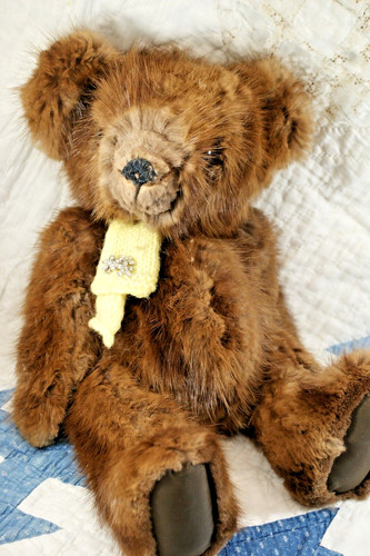 Artist teddy bear made from - artist,